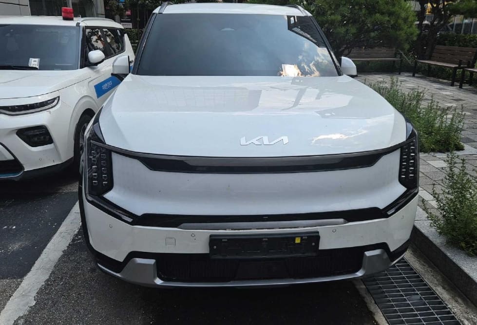 2024 Kia ​​EV9 (S/N: 007149) [RB Auction]