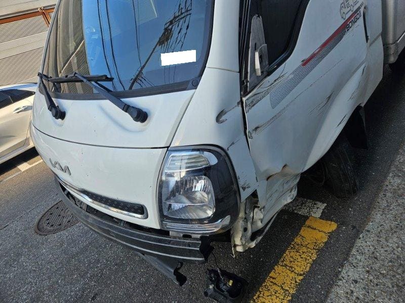 2023 Kia The New Bongo 3 1.0-ton King Cab Refrigerated Truck (Single Compressor) Luxury (685716) pre-producted 4