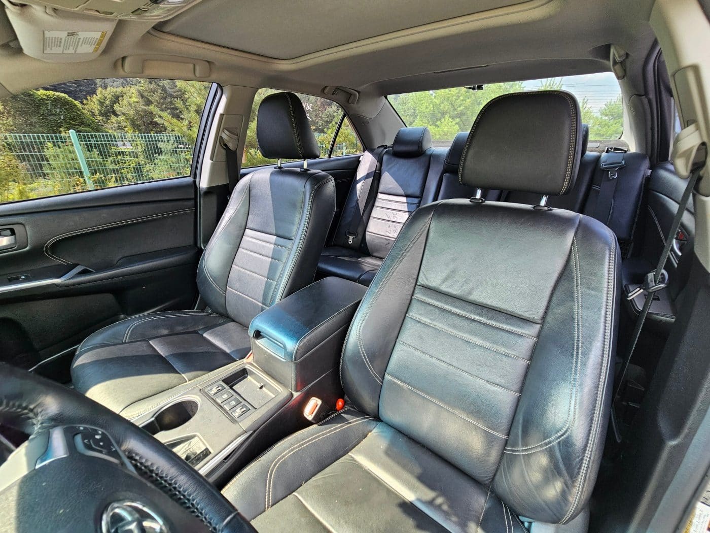 2016 Toyota New Camry Hybrid XLE (S/N: 186463) 49