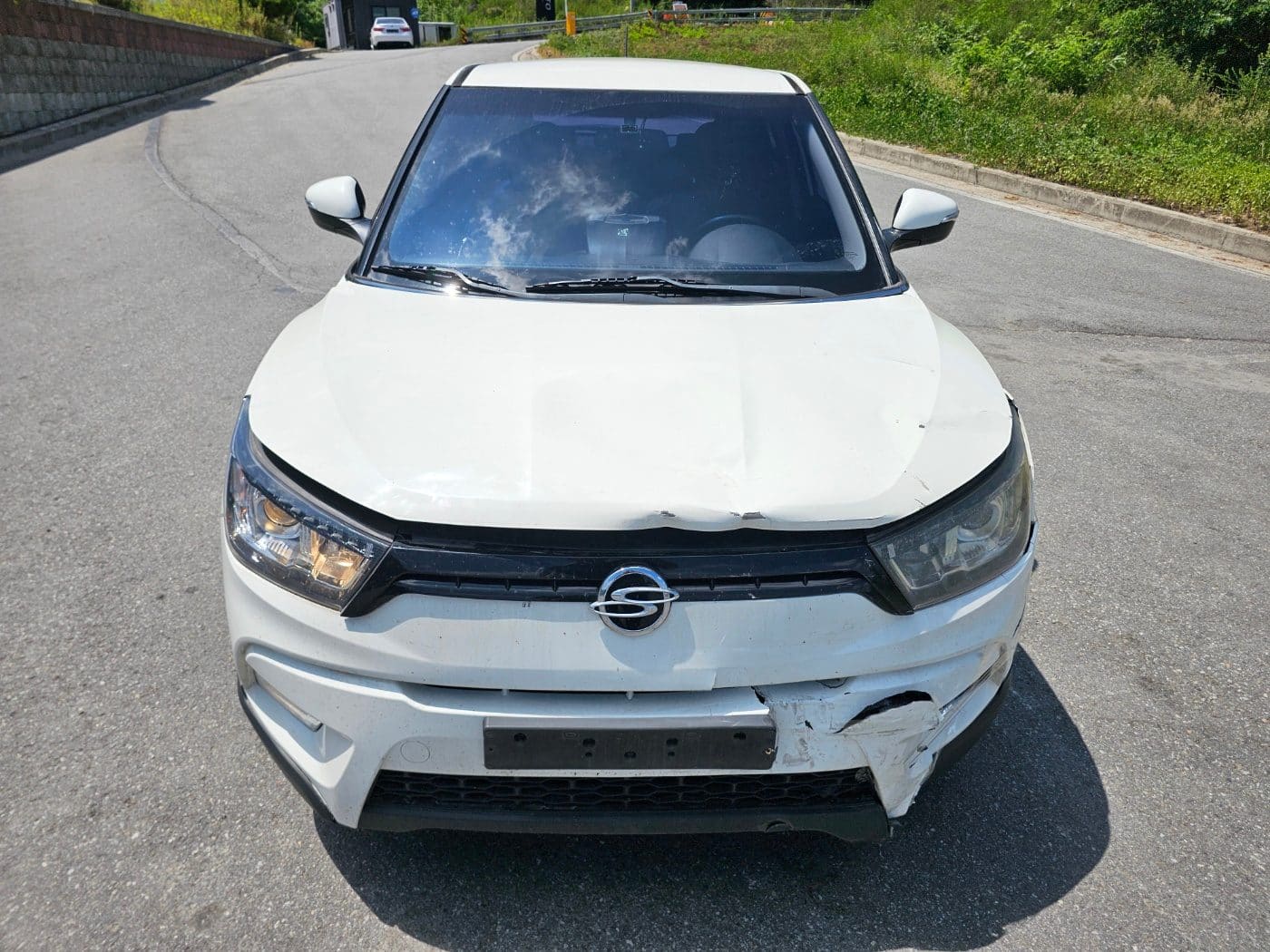 2016 KGM Tivoli Gasoline 2WD 1.6 (S/N: 036953) 2
