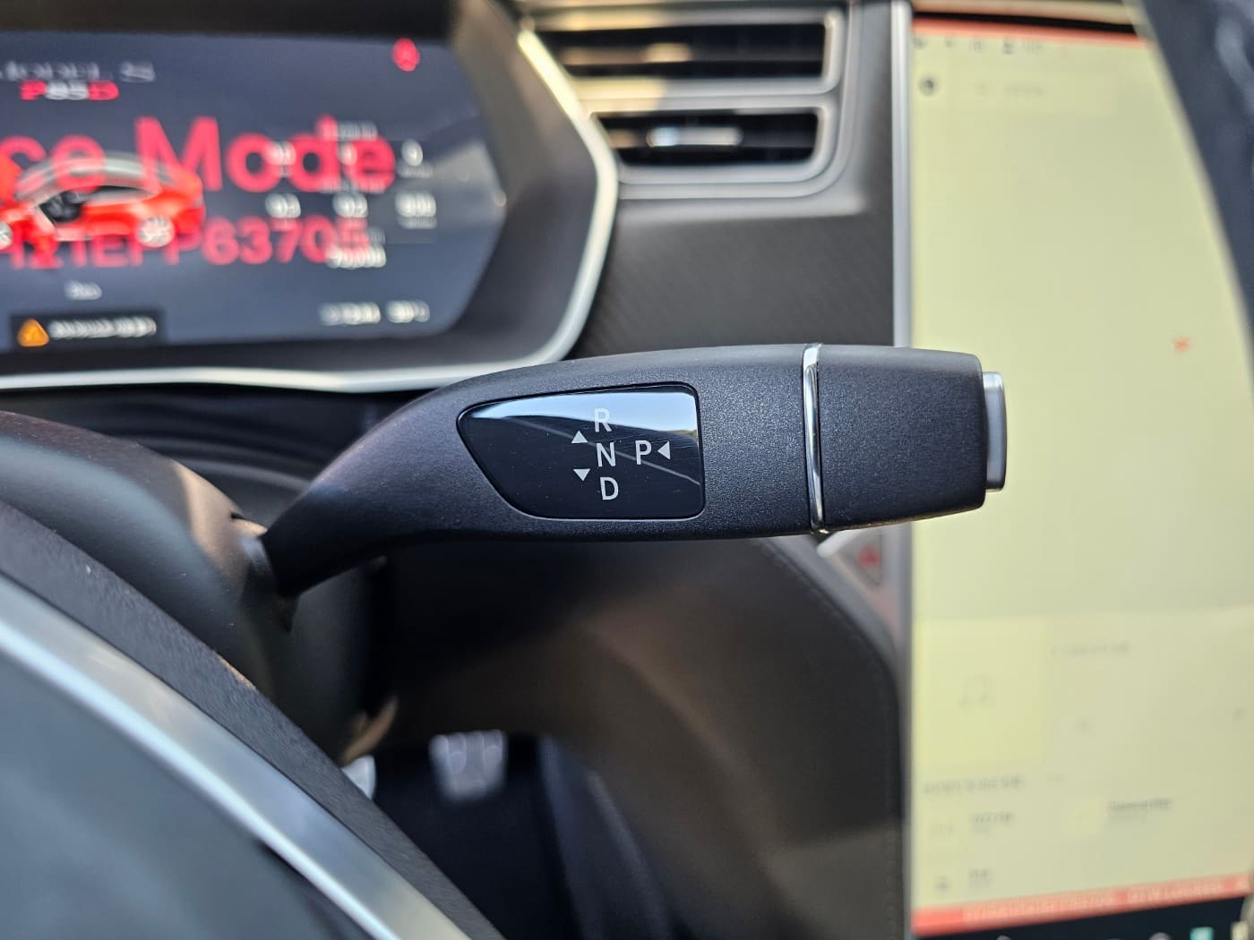 2014 Tesla Model S Performance (S/N: P63705) 41