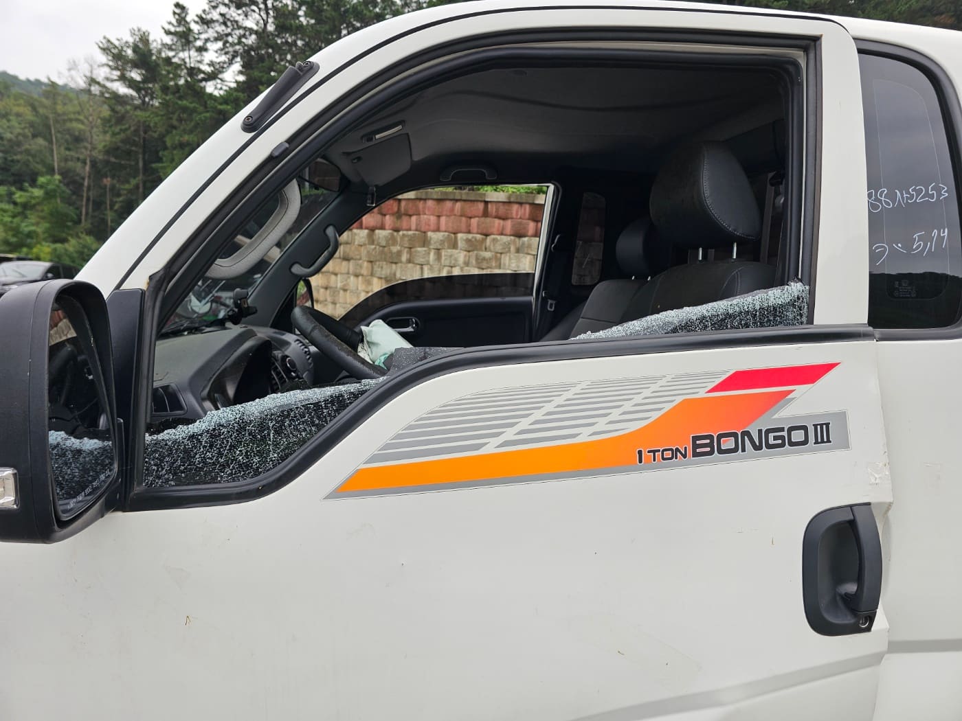 2019 Kia Bongo 3 1.0-ton King Cab (CRDi) DLX (S/N: 377643) 30