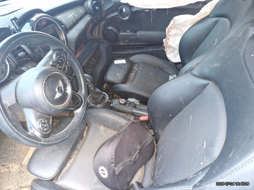 2017 Mini Cooper D (C12637) pre-producted 9