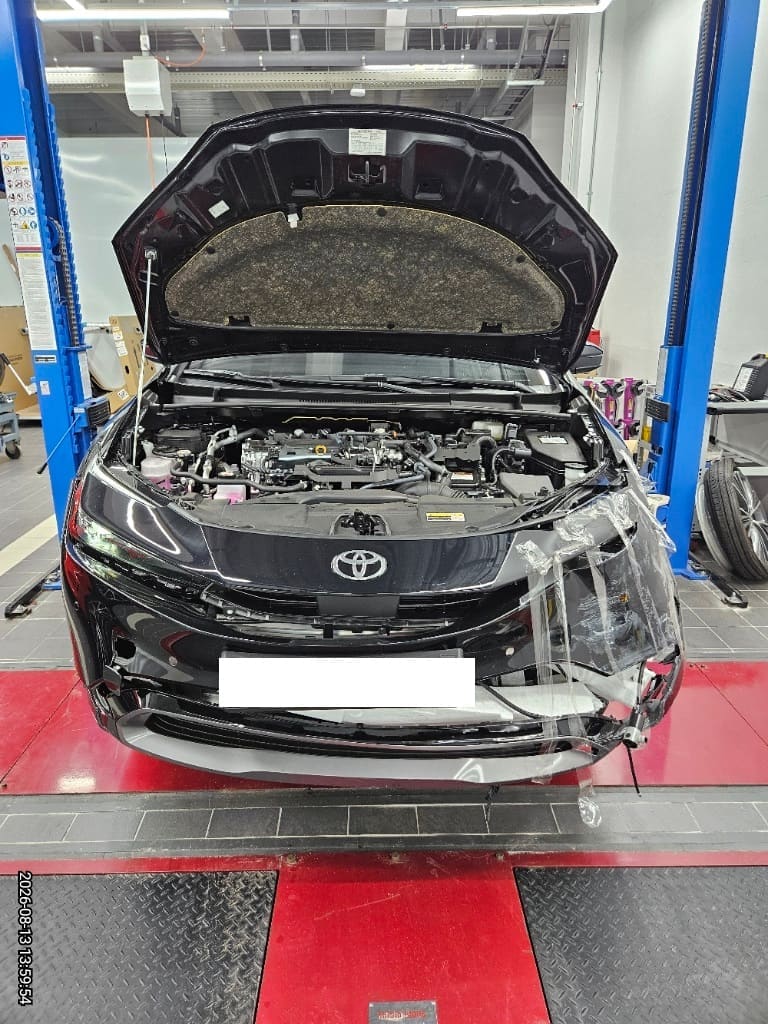 2026 Toyota Prius 5th Gen 2.0 HEV (077926) pre-producted 2