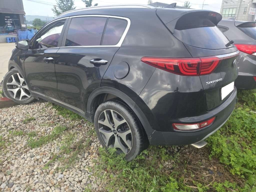 2018 Kia Sportage 4th Gen (QL) Diesel 2.0 2WD (323615) pre-producted 3