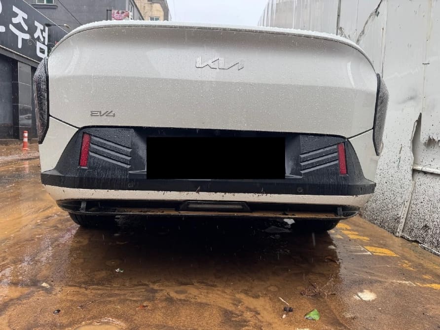 2027 Kia EV4 (S/N: 017939) [RB Auction]