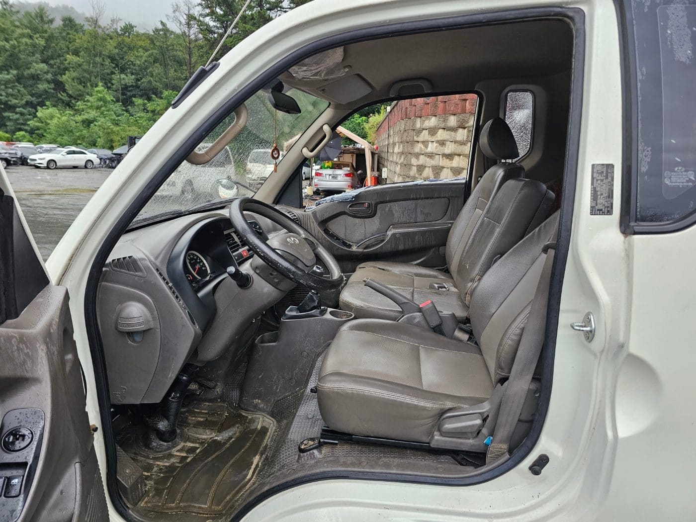 2013 Hyundai Porter 2 1.0-ton Super Cab (CRDi) (S/N: 920599) 23