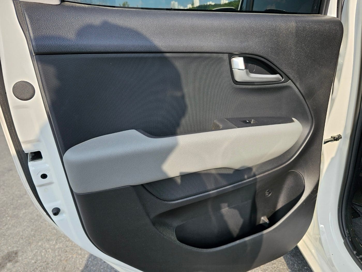2023 Kia The New Ray (352199) pre-producted 22