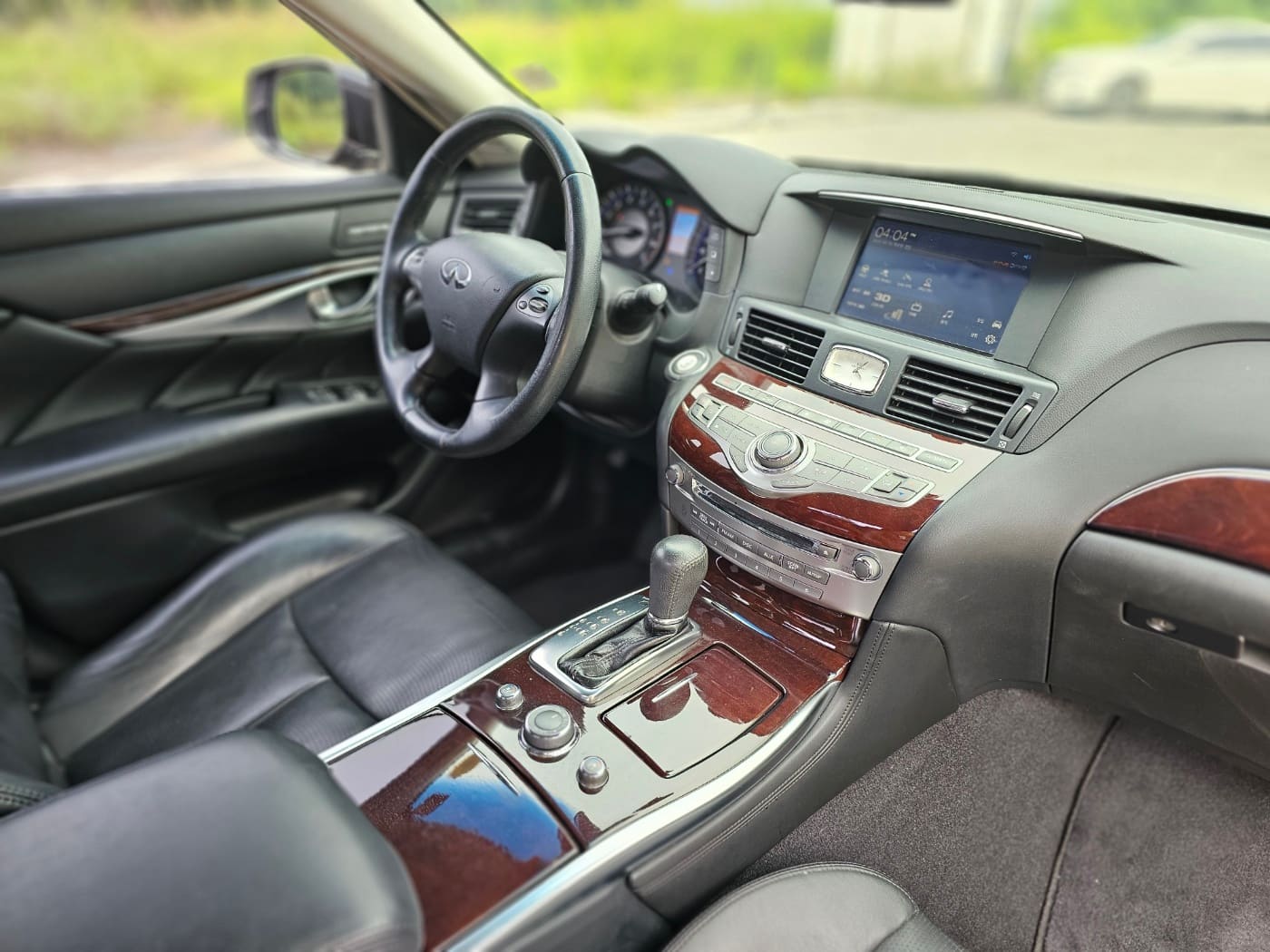 2016 Infiniti Q70 3.7 (S/N: 580157) 50