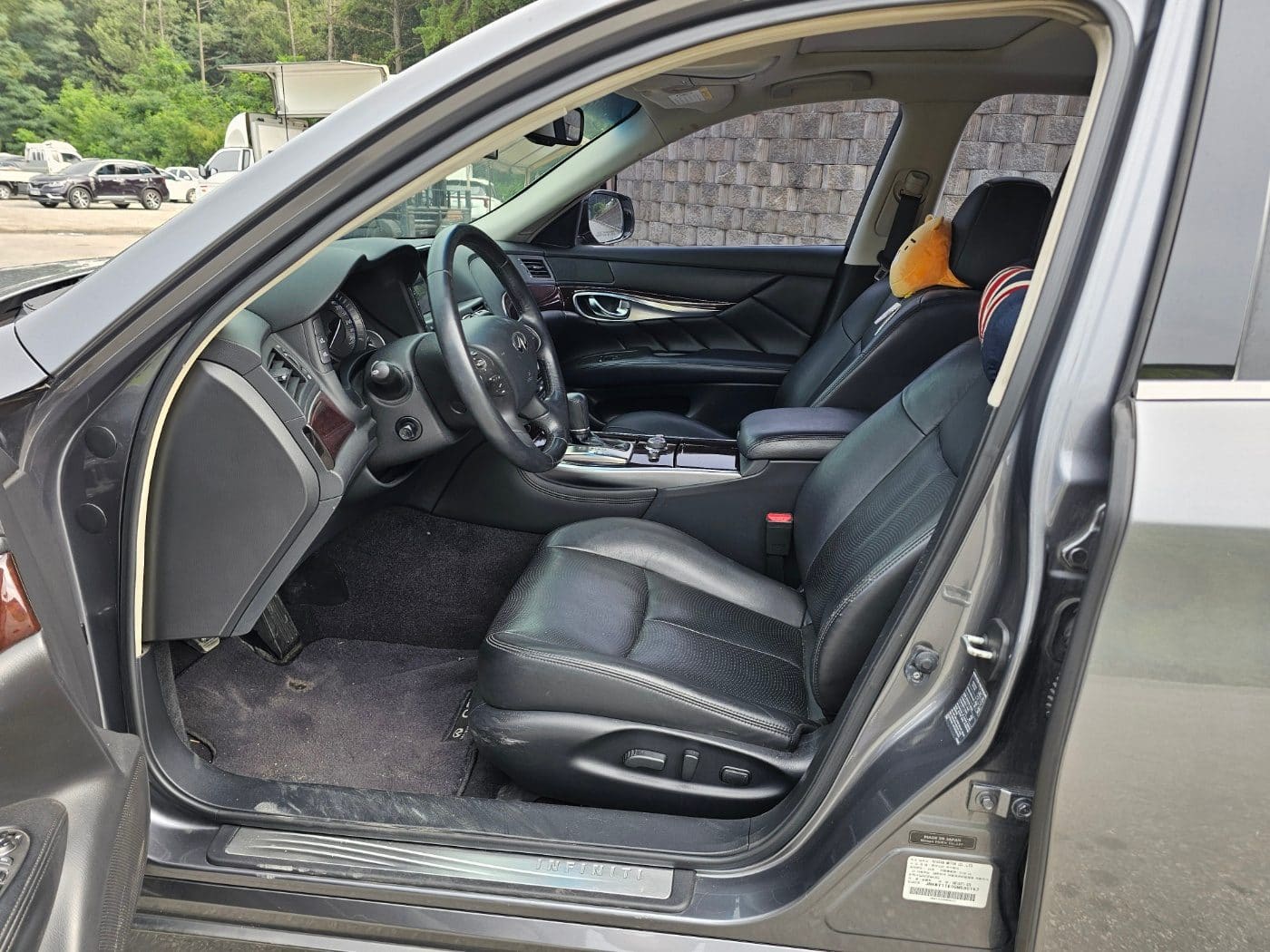 2016 Infiniti Q70 3.7 (S/N: 580157) 37