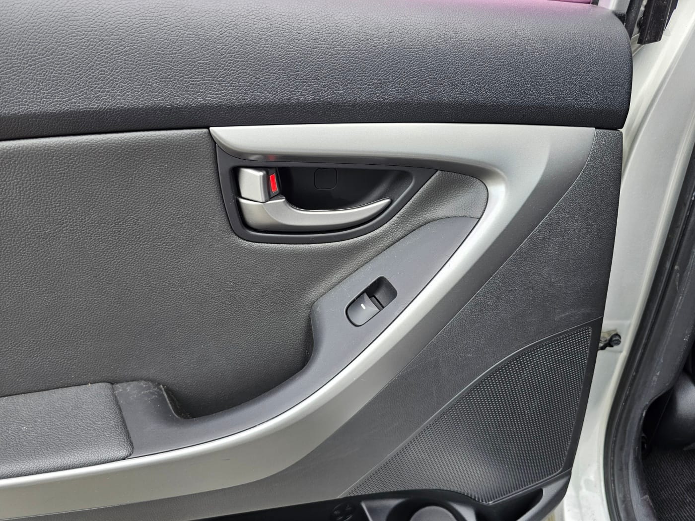 2014 Hyundai The New Avante 1.6 GDI (S/N: 042632) 26