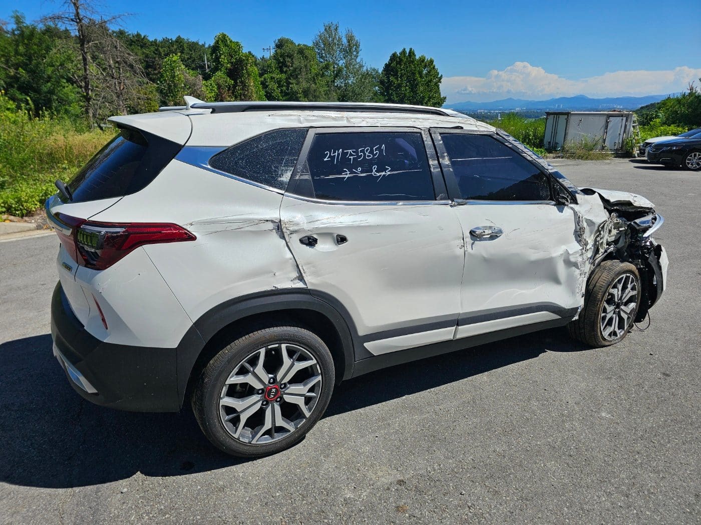 2020 Kia 2020 Seltos Gasoline 1.6 Turbo 2WD (S/N: 003454) 4