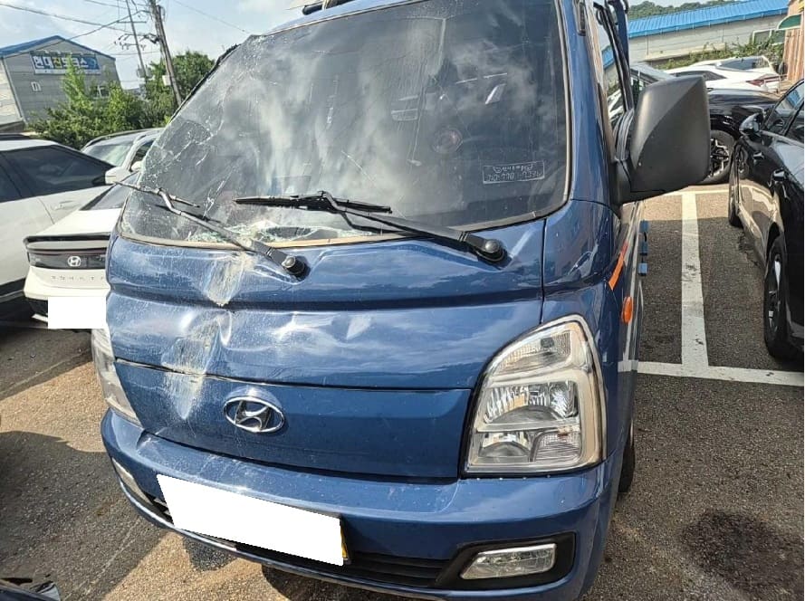 2023 Hyundai Porter 2 1.0-ton Super Cab (S/N: 040976) [RB Auction]