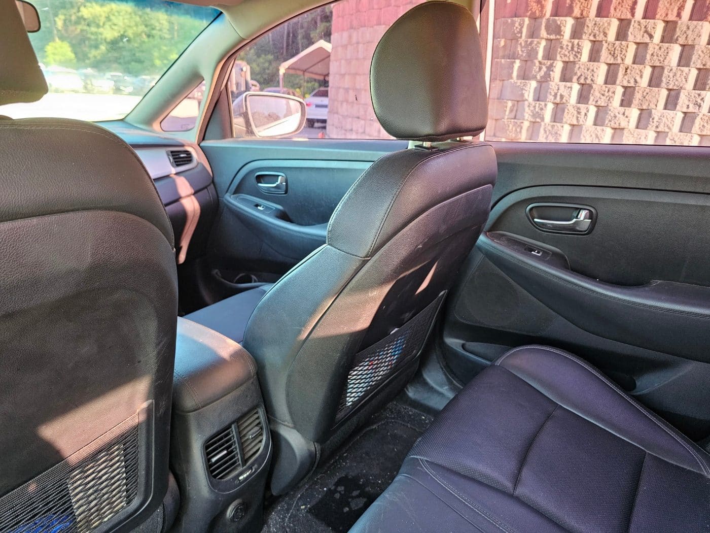 2017 Kia The New Carens 2.0 LPI (S/N: 166208) 30