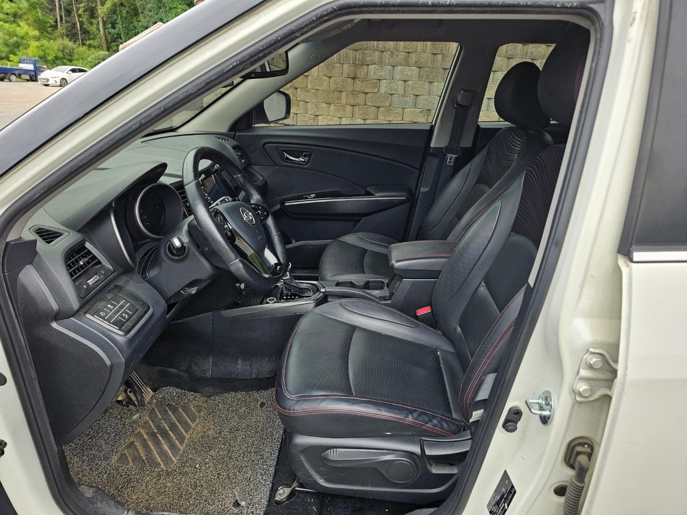2019 KGM Tivoli Air 2WD Gasoline 1.6 (S/N: 262202) 33