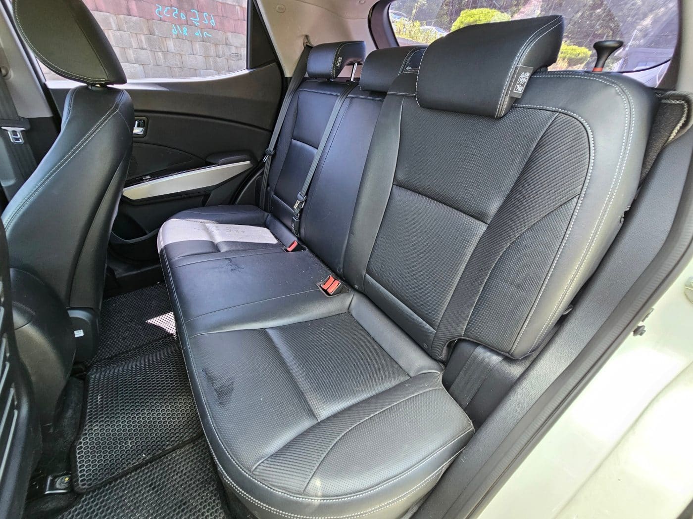 2016 KGM Tivoli Gasoline 2WD 1.6 (S/N: 036953) 23