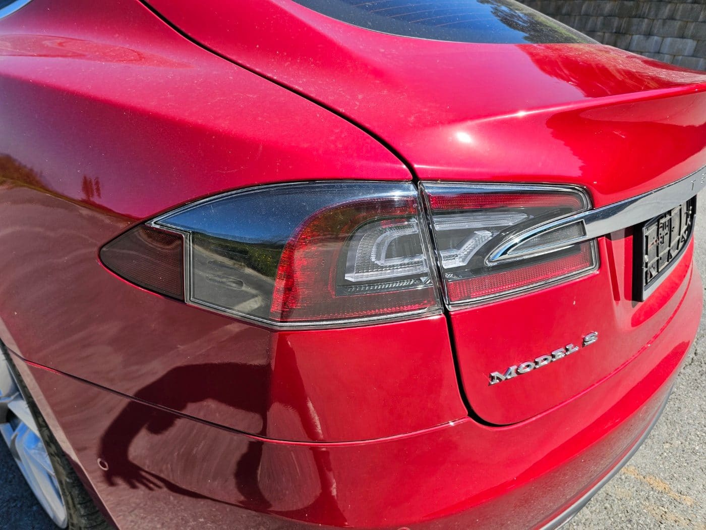 2014 Tesla Model S Performance (S/N: P63705) 11