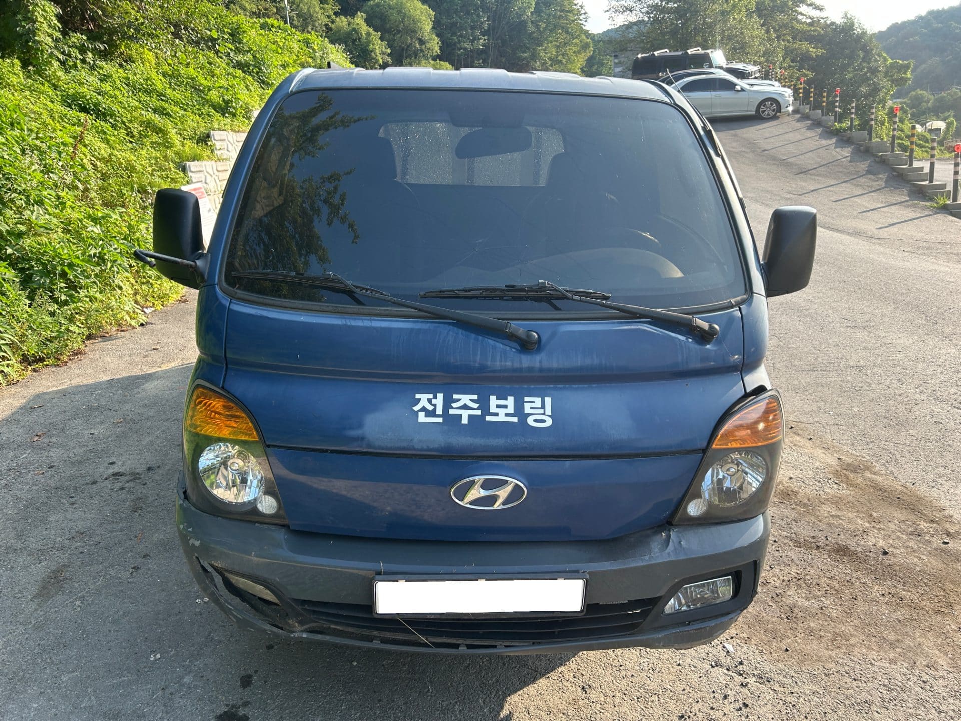 2014 Hyundai Porter 2 1.0-ton Super Cab (CRDi) (S/N: 054452) 2
