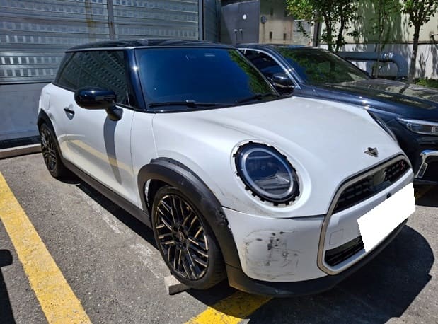 2025 Mini Cooper S Favored (W18219) pre-producted 2