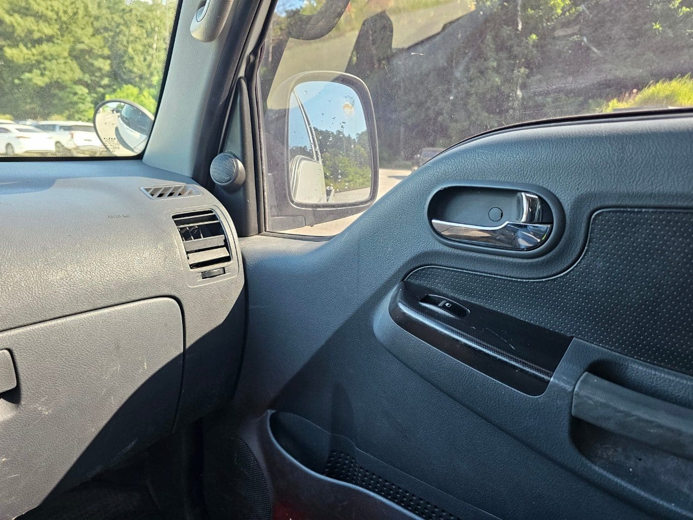 2021 Kia Bongo 3 (EV) 1.0-ton King Cab 2WD (S/N: 015527) 28