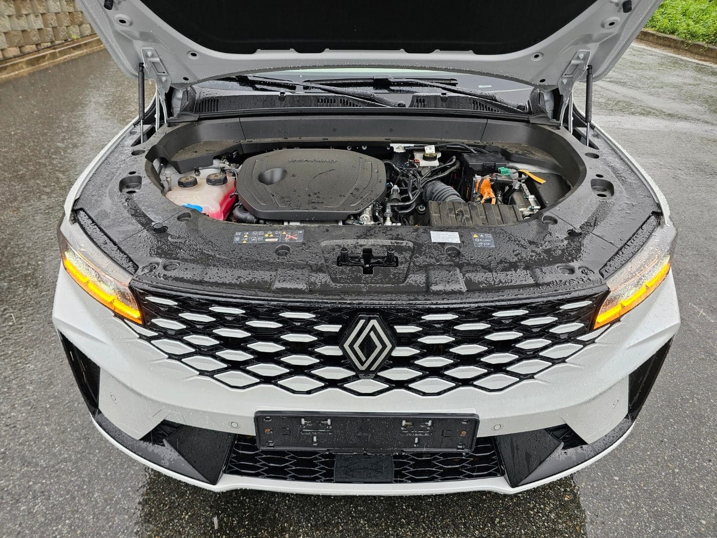 2025 Renault Gran Koleos E-Tech Hybrid 1.5 (S/N: 049680) 23