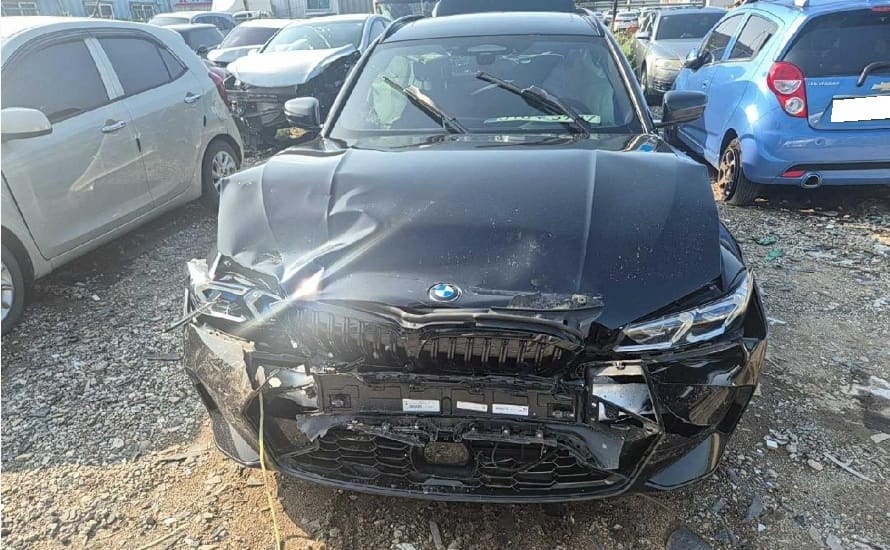 2024 BMW 3 Series (G20) 320i Touring (S/N: T06435) [RB Auction]