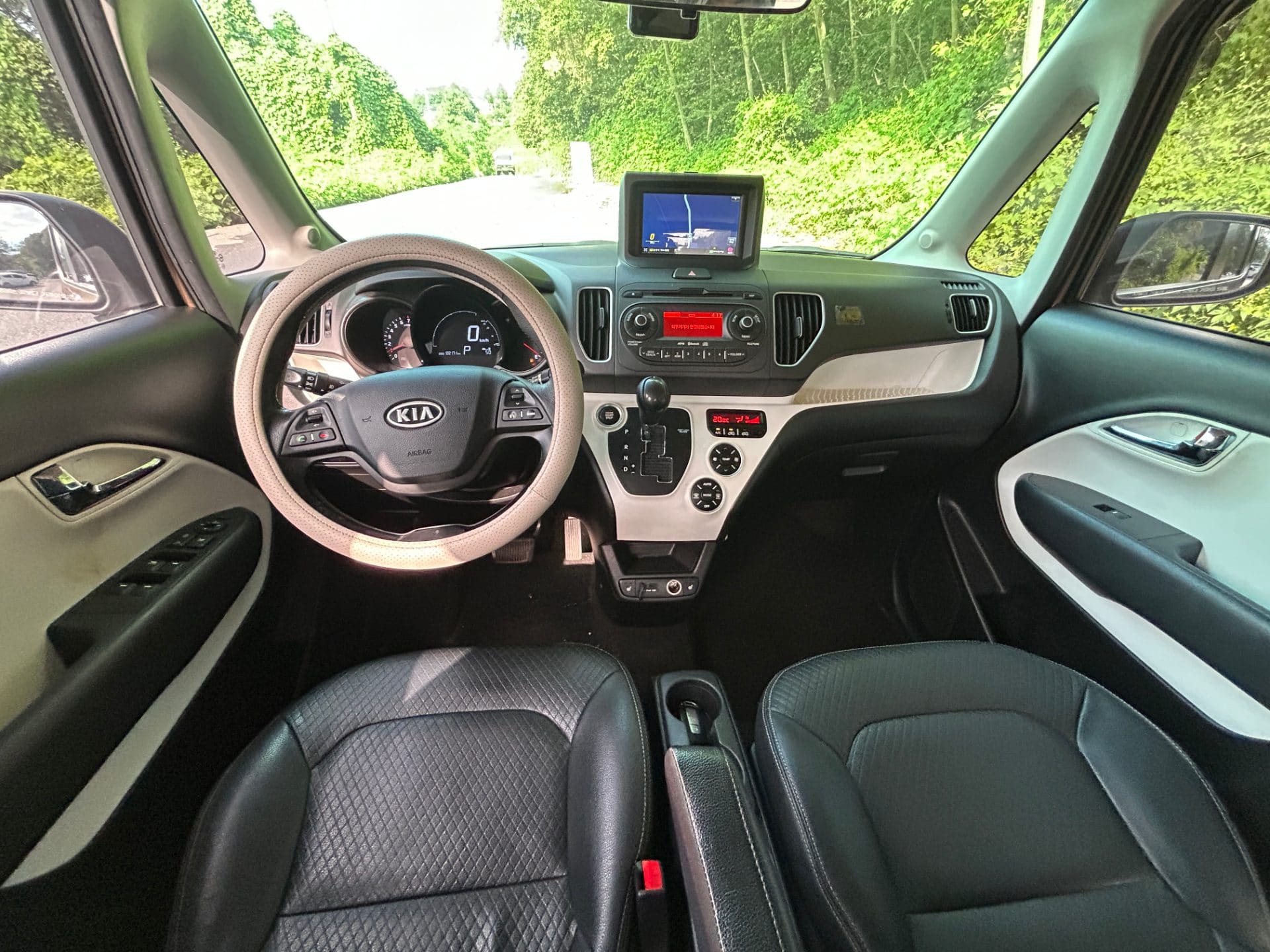 2012 Kia RAY 1.0 (S/N: 018784) 31