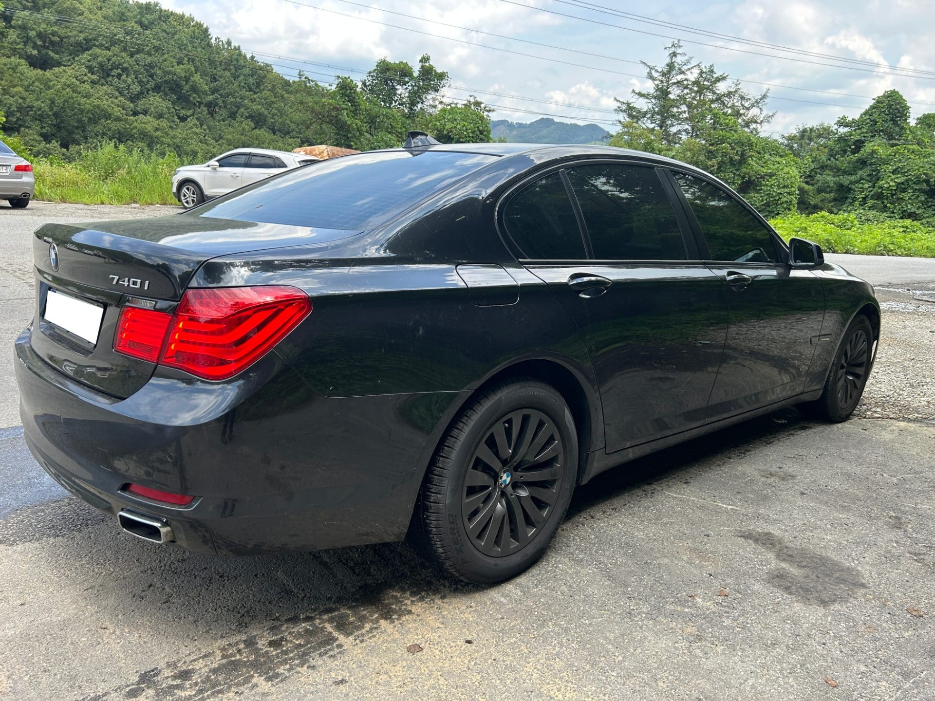 2010 BMW 7 Series (F01) 740 i (S/N: 367883) 4