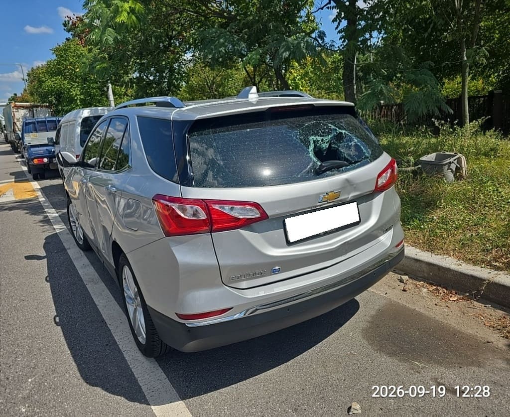 2018 Chevrolet Equinox Diesel 1.6 2WD LT (596683) pre-producted 12
