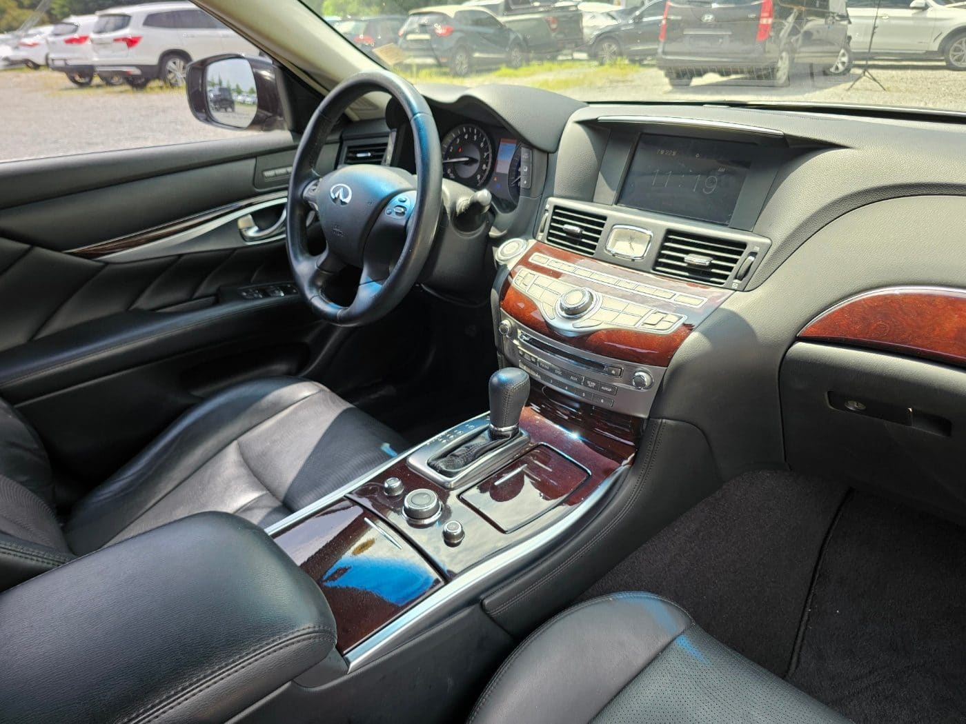 2016 Infiniti Q70 3.7 (S/N: 580157) 48
