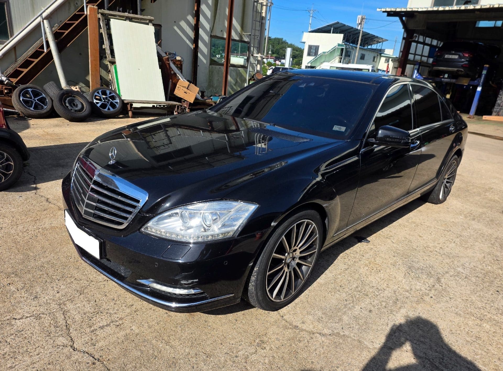 2011 Benz S-Class - W221 S500L (379538) pre-producted