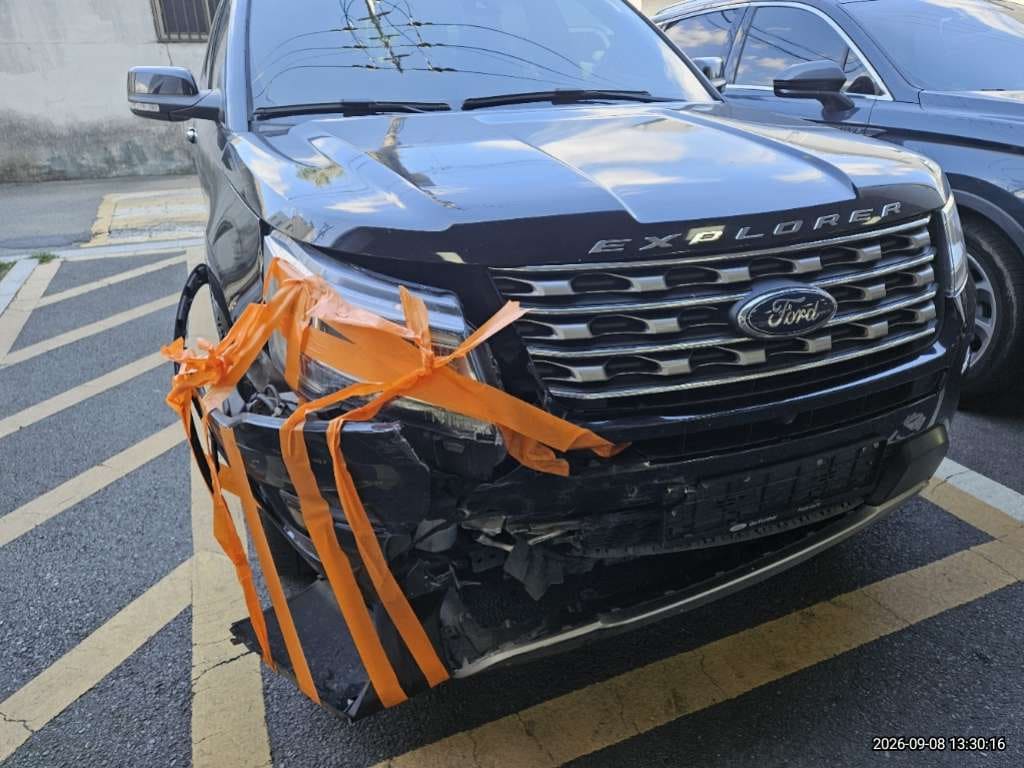 2017 Ford Explorer 2.3 EcoBoost Limited 4WD (D32107) pre-producted 6