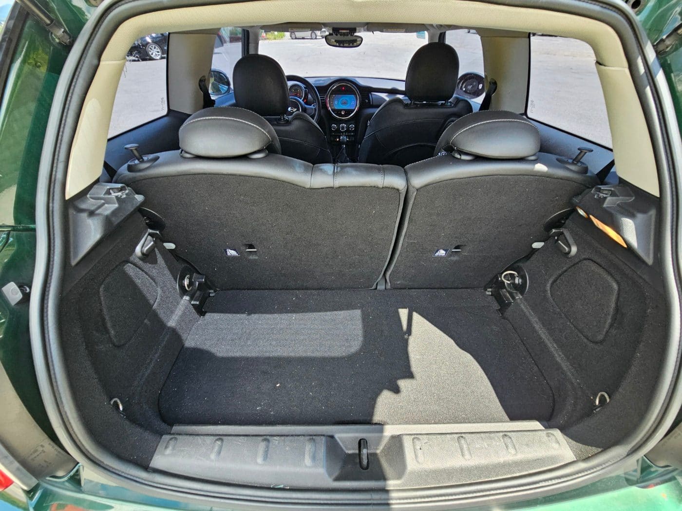 2015 Mini Cooper D (S/N: 957011) 15