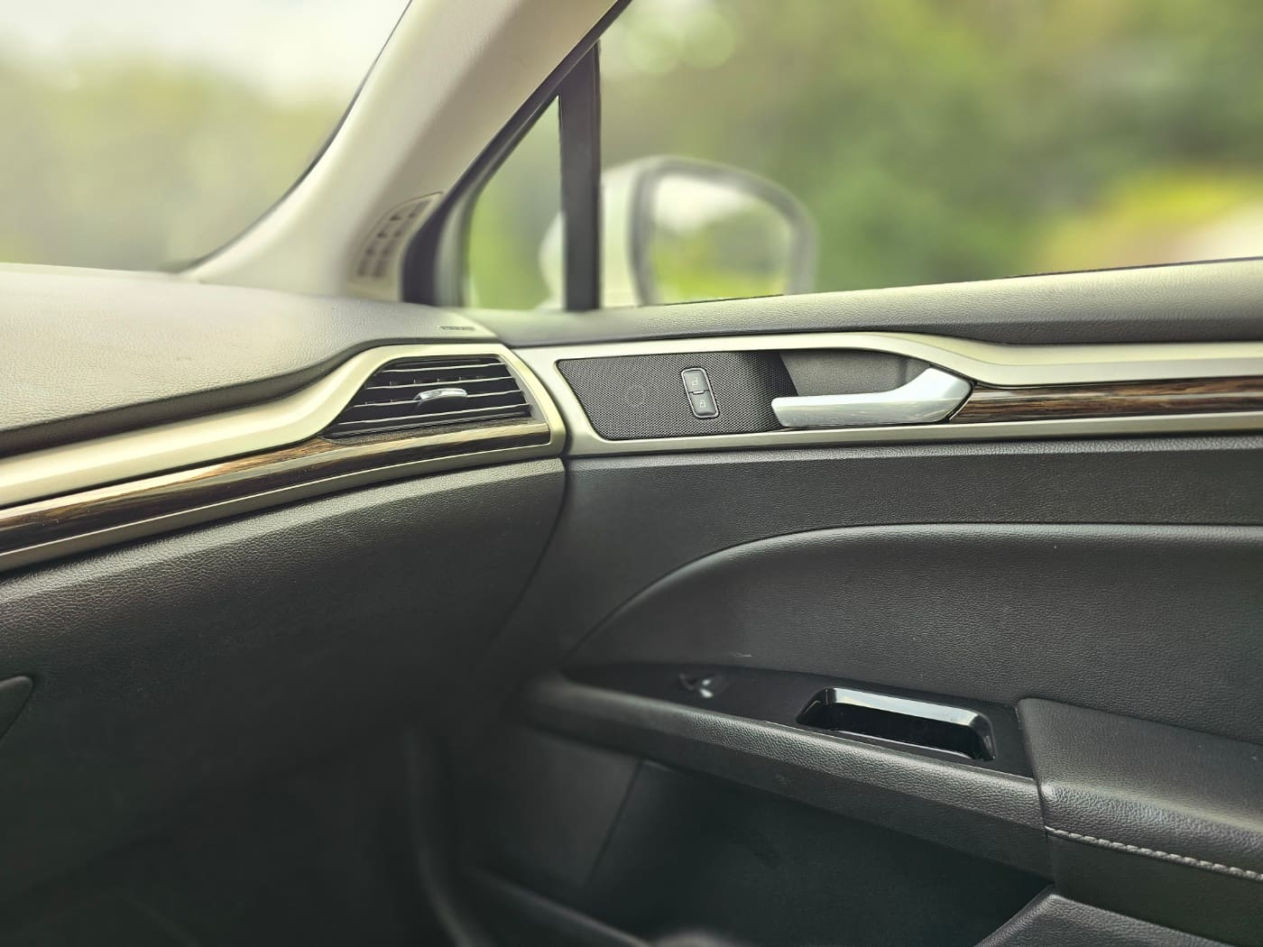 2015 Ford Fusion 2.0 SE (S/N: 155858) 48