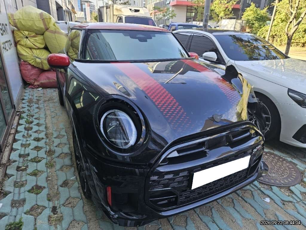 2026 MINI John Cooper Works (X86228) pre-producted 1