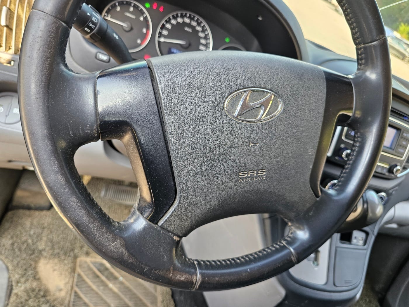 2018 Hyundai The New Grand Starex 2WD (S/N: 989672) 32