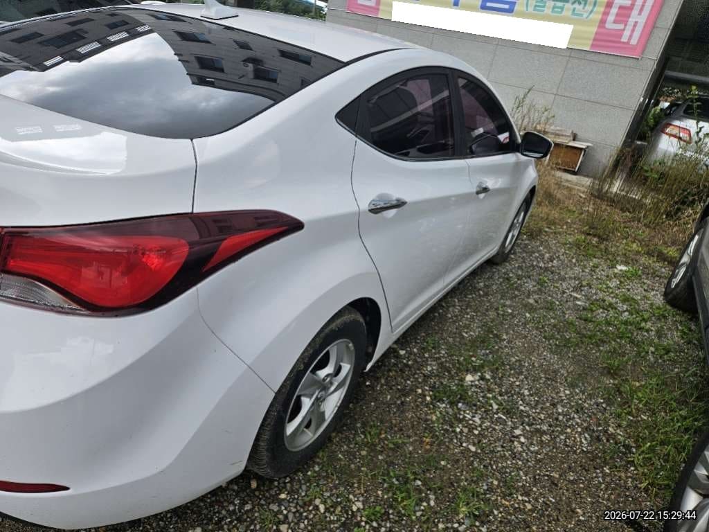 2016 Hyundai The New Avante 1.6 GDI (563159) pre-producted 5