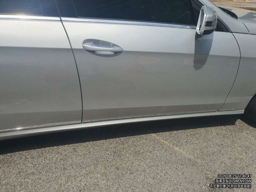 2014 Benz E-Class W212 E300 (909575) pre-producted 3