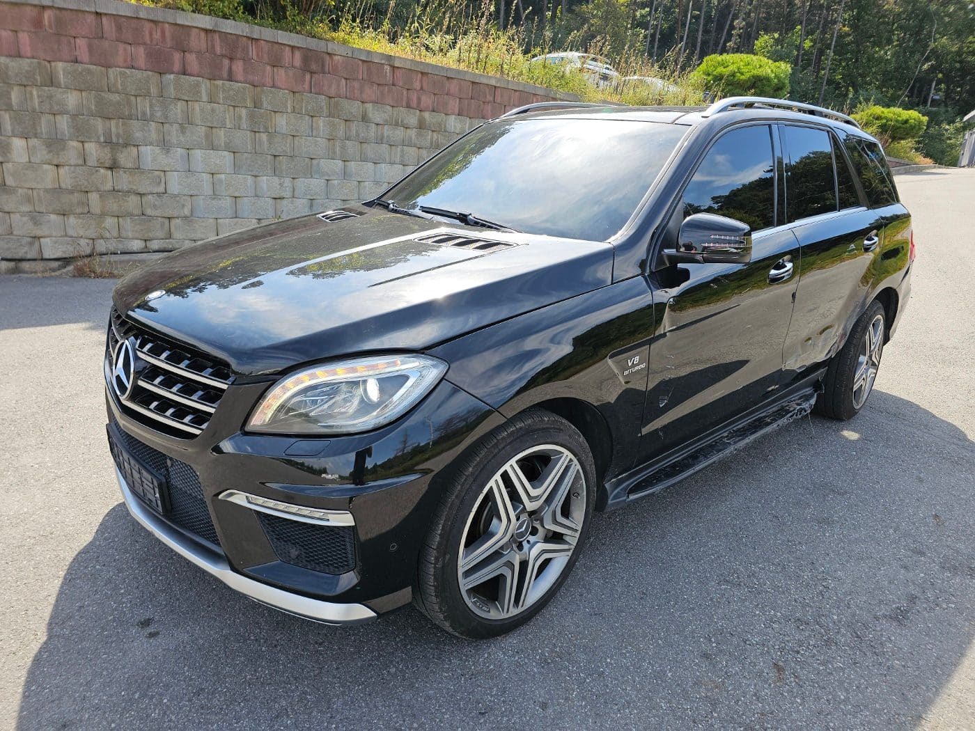 2015 Benz New M-Class W166 ML63 AMG (S/N: 566120)