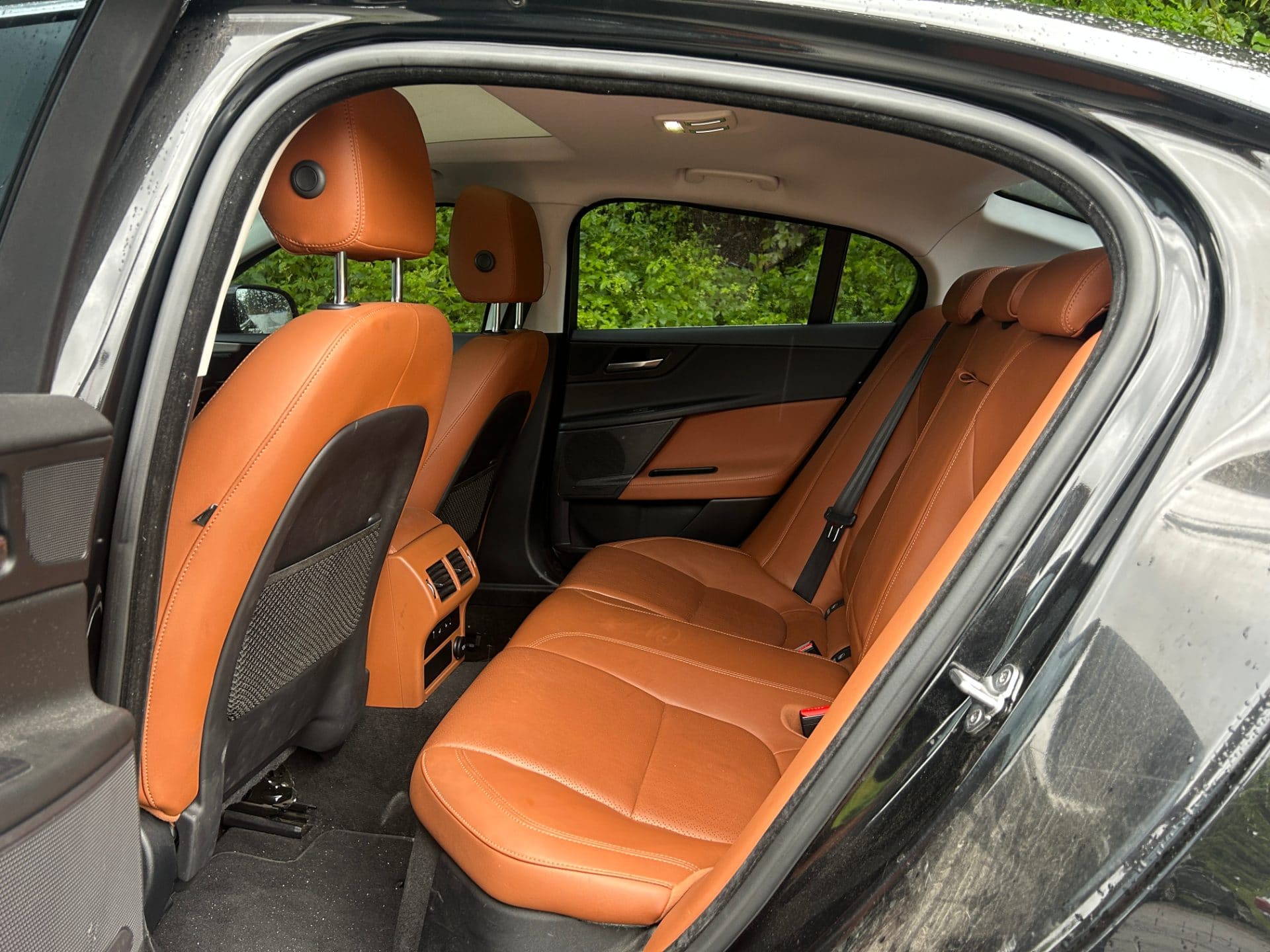 2018 Jaguar XE 2.0D (S/N: P24131) 27