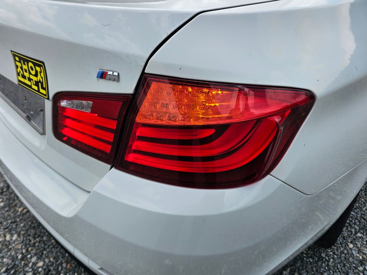 2013 BMW  5 Series (F10) 520d (S/N: Y57947) 12