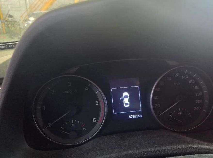 2016 Hyundai Avante AD 1.6 e-VGT Premium (000864) pre-producted 4