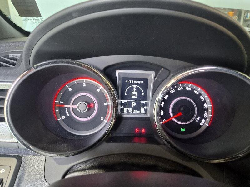 2019 KGM Tivoli Armor 2WD (279663) pre-producted 5