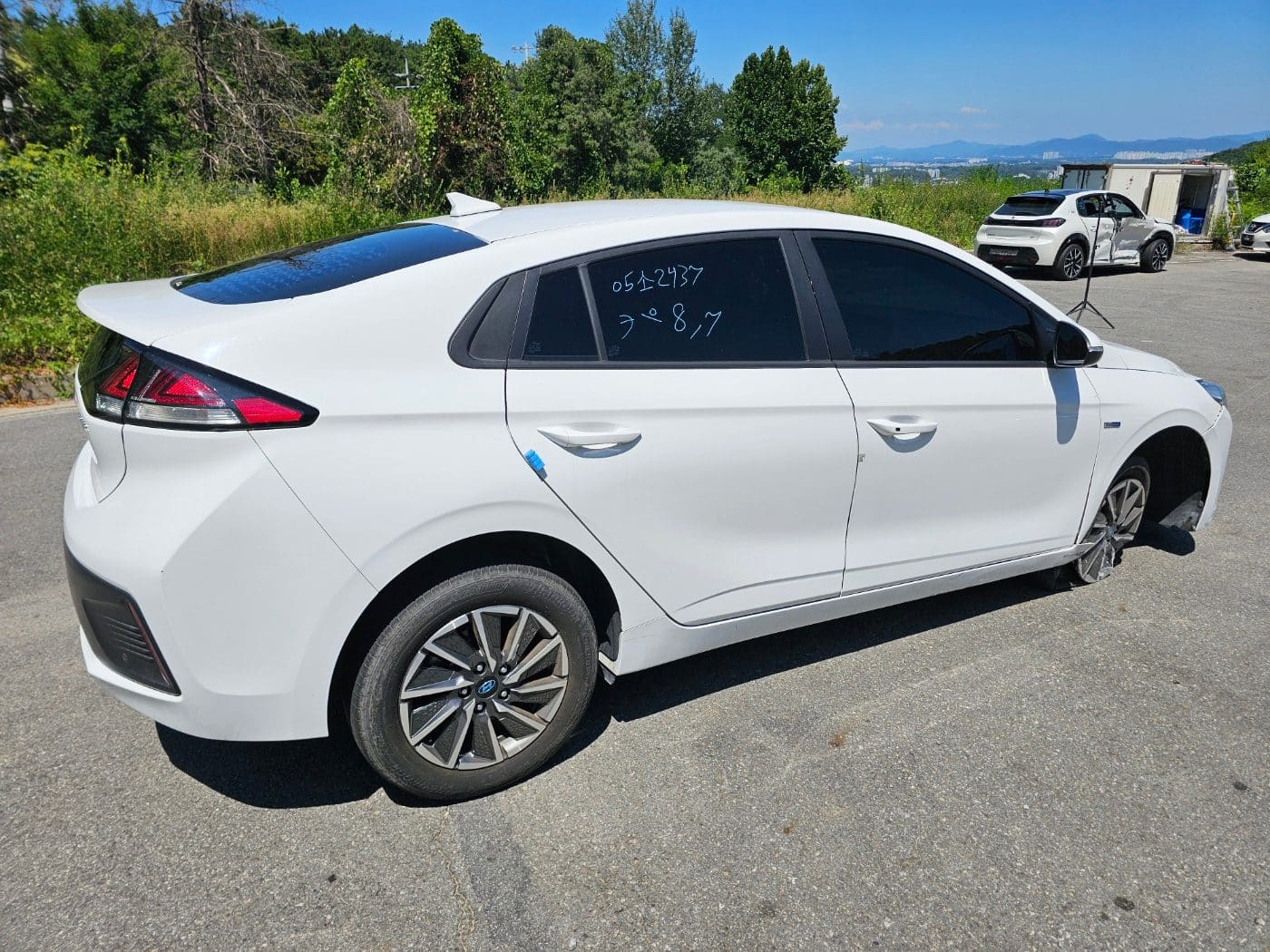 2020 Hyundai The New Ioniq Electric N (S/N: 070004) 4