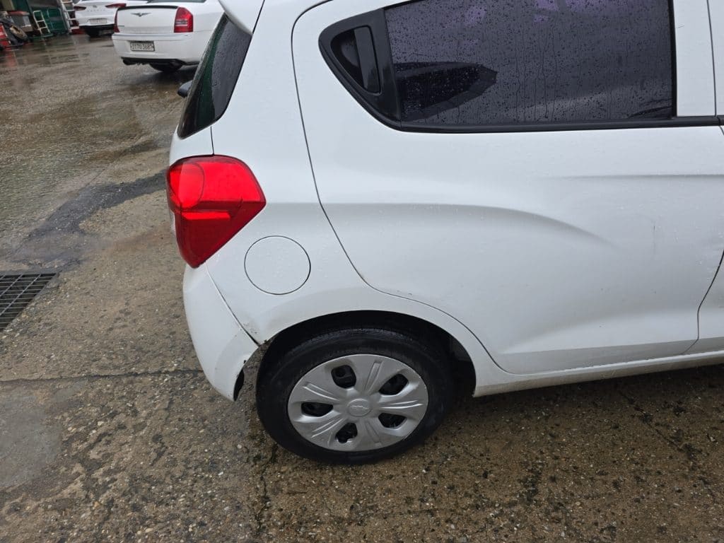 2017 Chevrolet The Next Spark van (246333) pre-producted 2