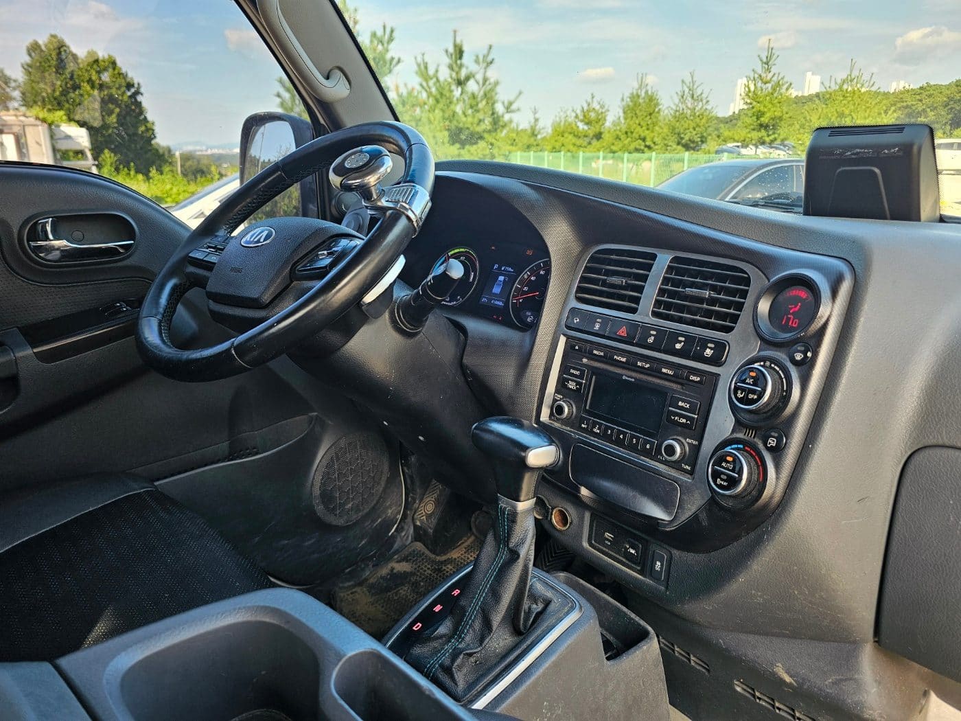 2021 Kia Bongo 3 (EV) 1.0-ton King Cab 2WD (S/N: 015527) 31