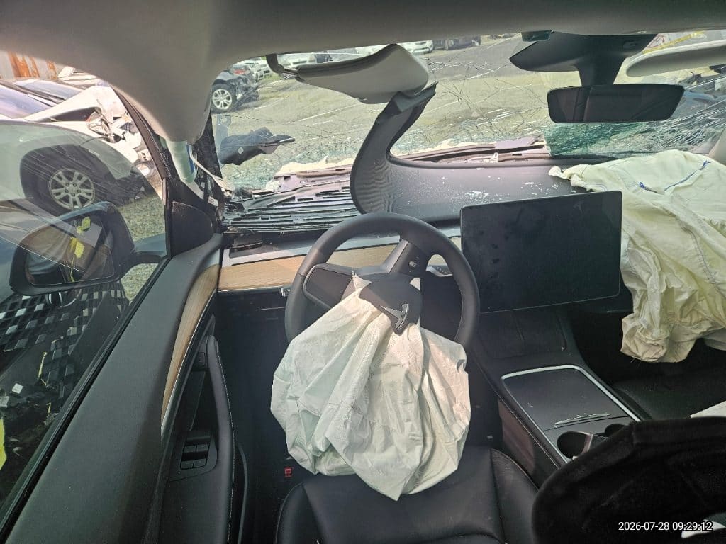 2025 Tesla Model Y RWD (563398) pre-producted 12