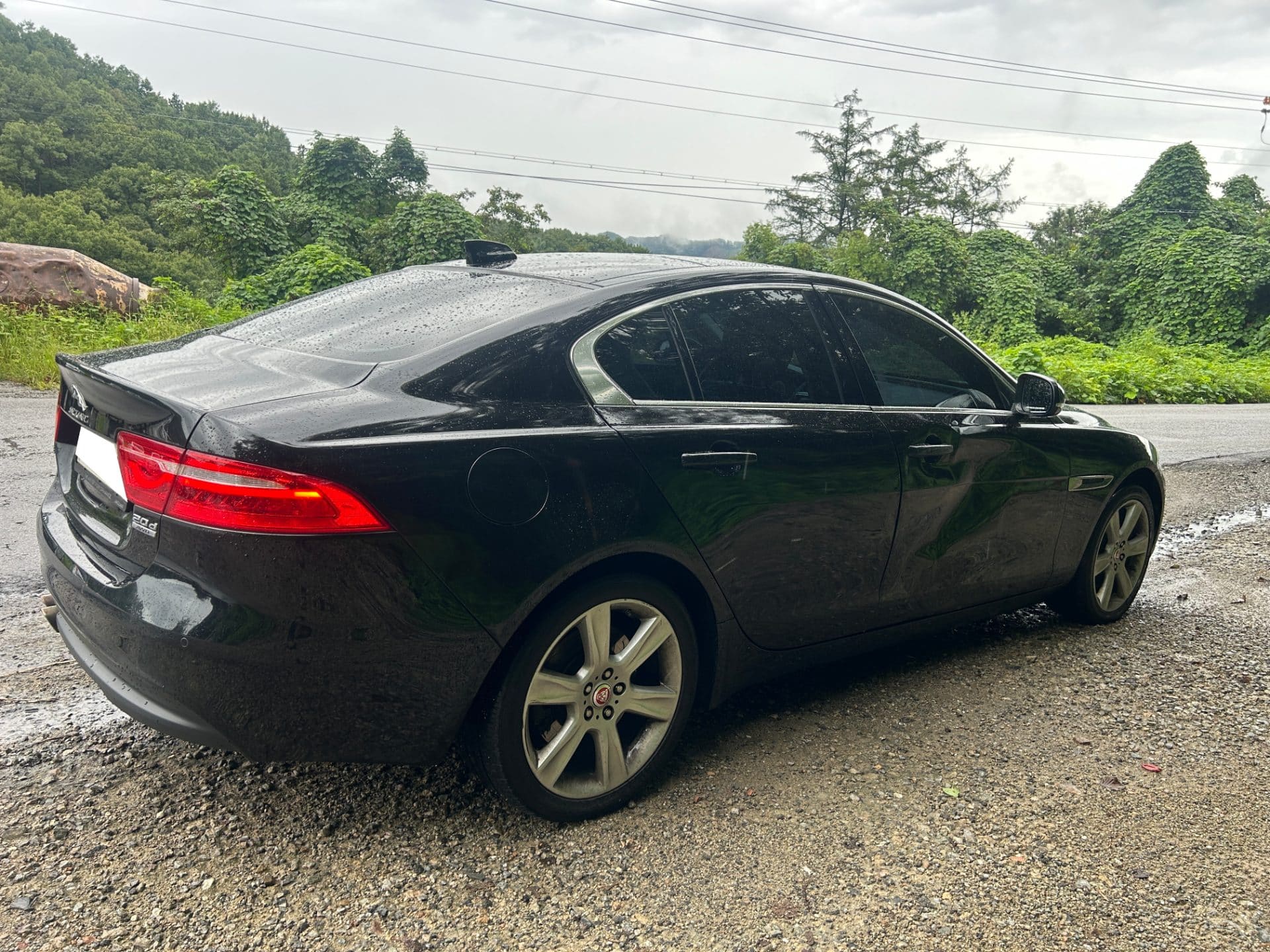 2018 Jaguar XE 2.0D (S/N: P24131) 4