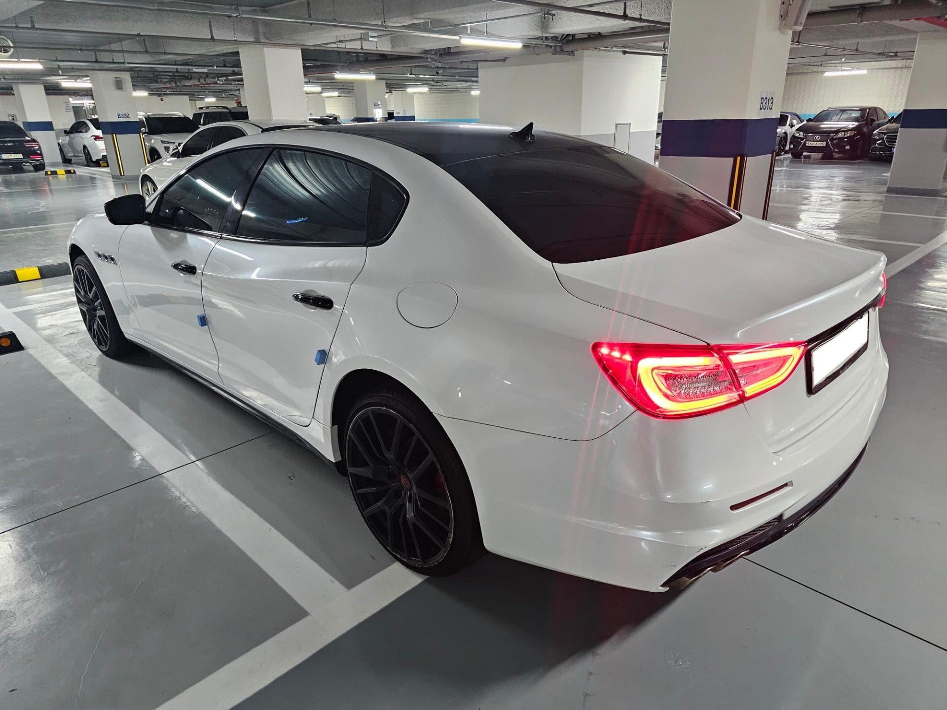 2018 Maserati Quattroporte S Q4 (S/N: 306262) 6