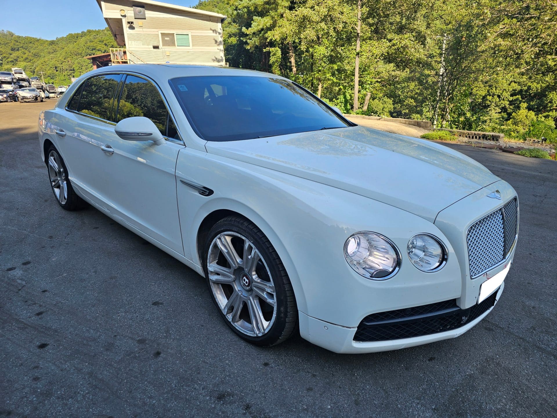 2016 Bentley Flying Spur 6.0 (S/N: 057561) 3